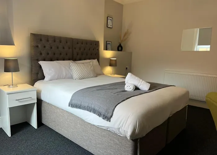Alexander Hotel